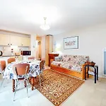 1 Bedroom In Saint-georges-de-didon * Saint-Georges-de-Didonne