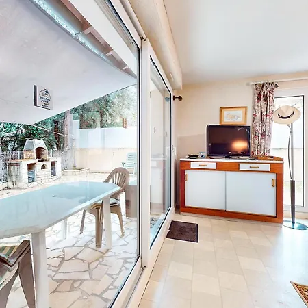 In Saint-georges-de-didon Nyaraló Saint-Georges-de-Didonne