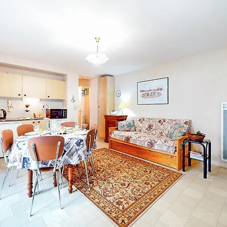 1 Bedroom In Saint-georges-de-didon * Saint-Georges-de-Didonne