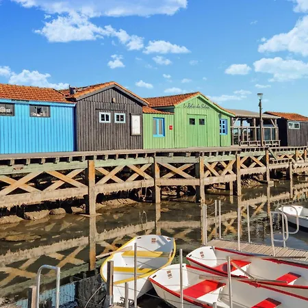 In Saint-georges-de-didon * Saint-Georges-de-Didonne